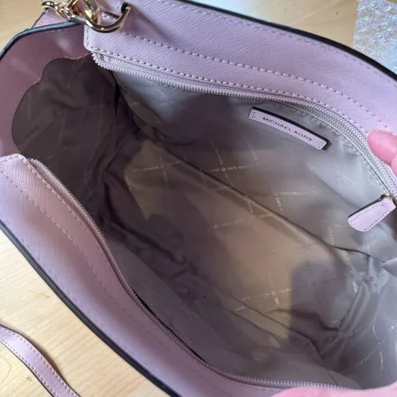 Michael Kors Selma Medium Saffiano Leather Satchel in Pale Pink Gold Hardware - Picture 12 of 13